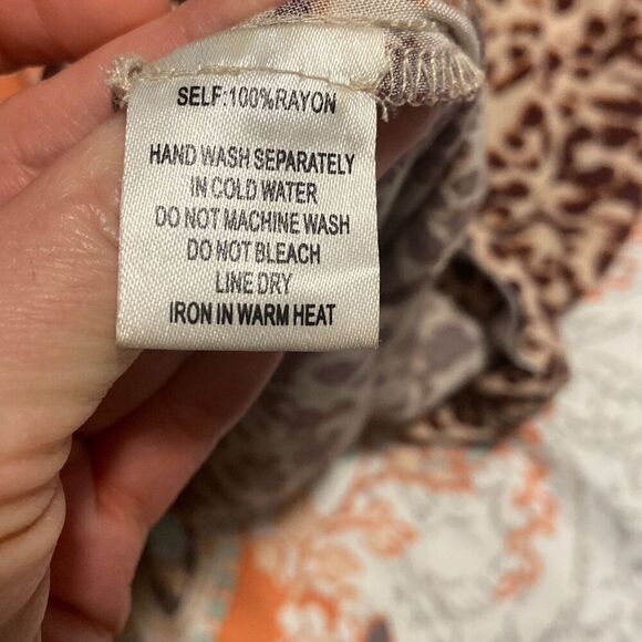 Isalis Animal Print Skirt - Picture 4 of 7